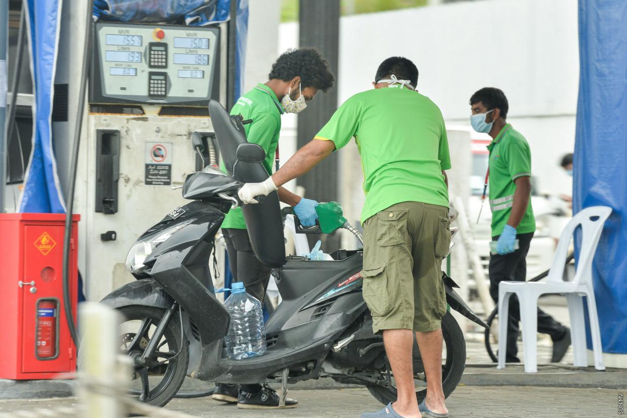 ޑީސެލްއާއި ޕެޓްރޯލްގެ އަގު ބޮޑުކޮށްފި