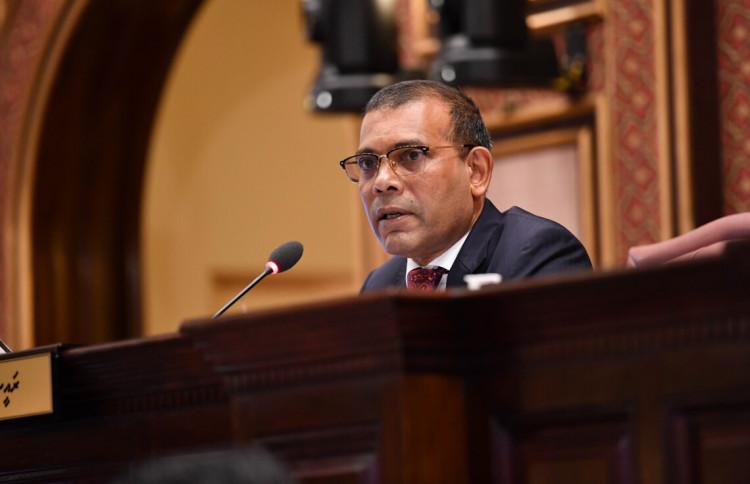 ސަރުކާރުން މަޖިލީހަށް ބިިލްތަށް ނުފޮނުވާތީ ނަޝީދުގެ ކަންބޮޑުވުން!