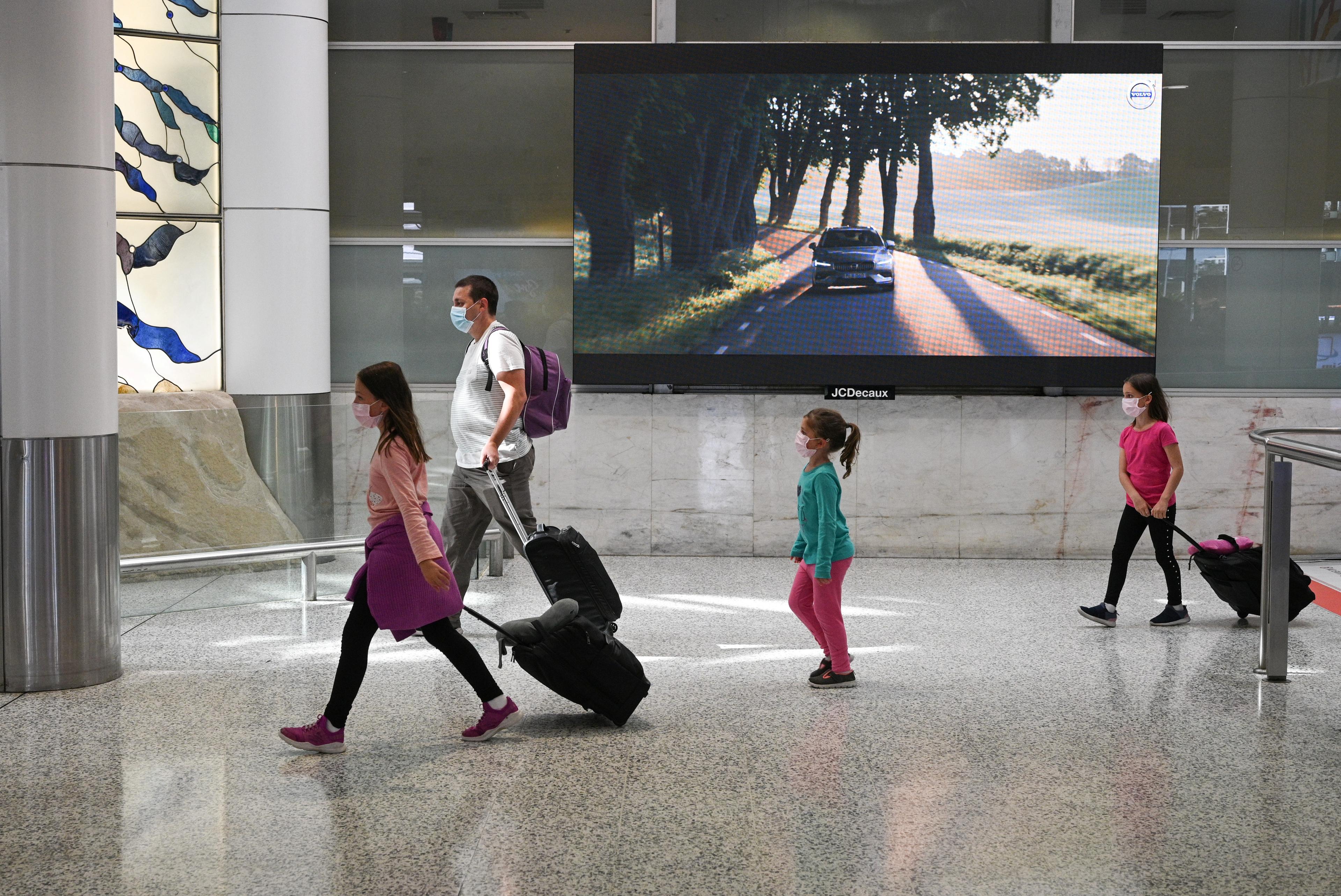 އިންޑިއާ އިން އޮސްޓްރޭލިއާ އަށް ދަތުރުކޮށްފި ނަމަ ޖަލަށްލާނެ ކަމުގެ އިންޒާރު!