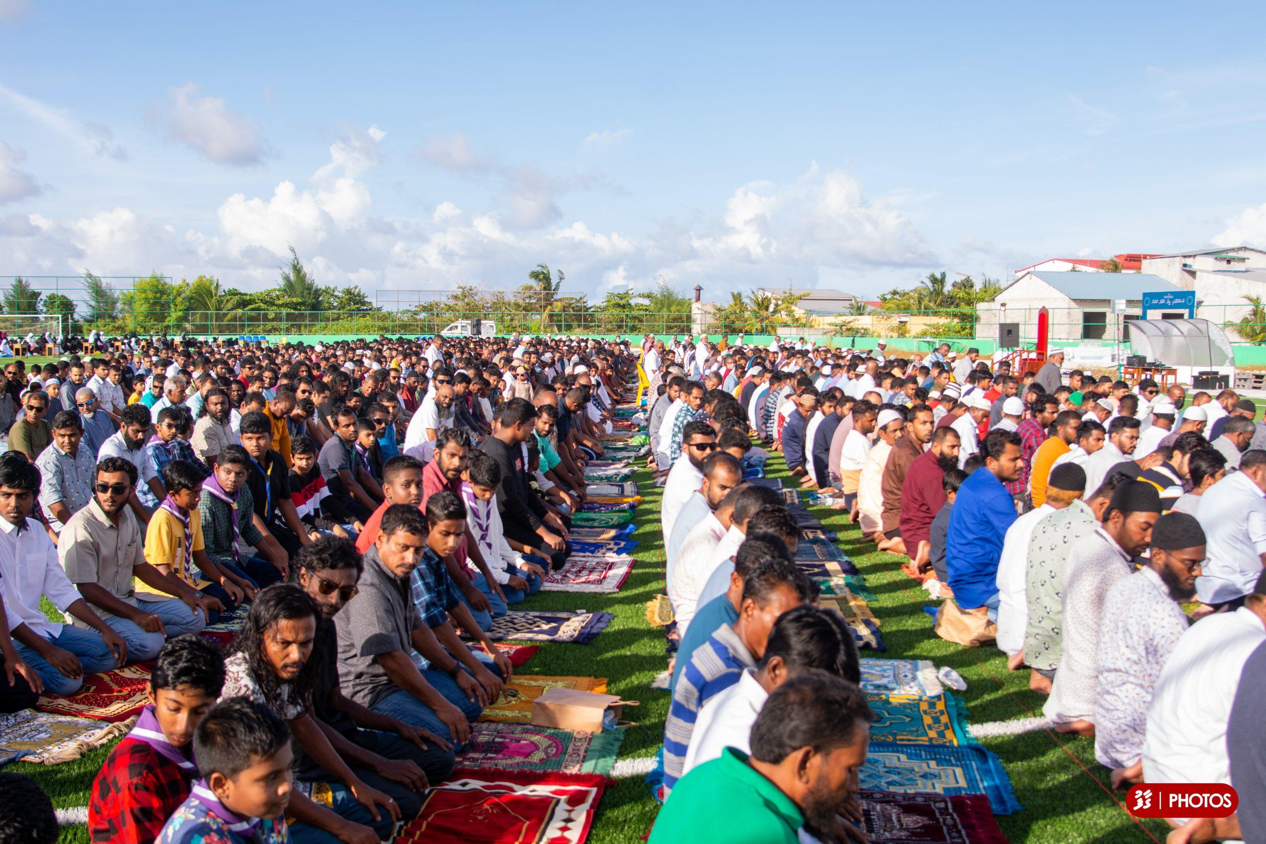 ޢީދު ނަމާދުކުރާ ގަޑި އަވަސްކުރުމަށް ނިންމައިފި