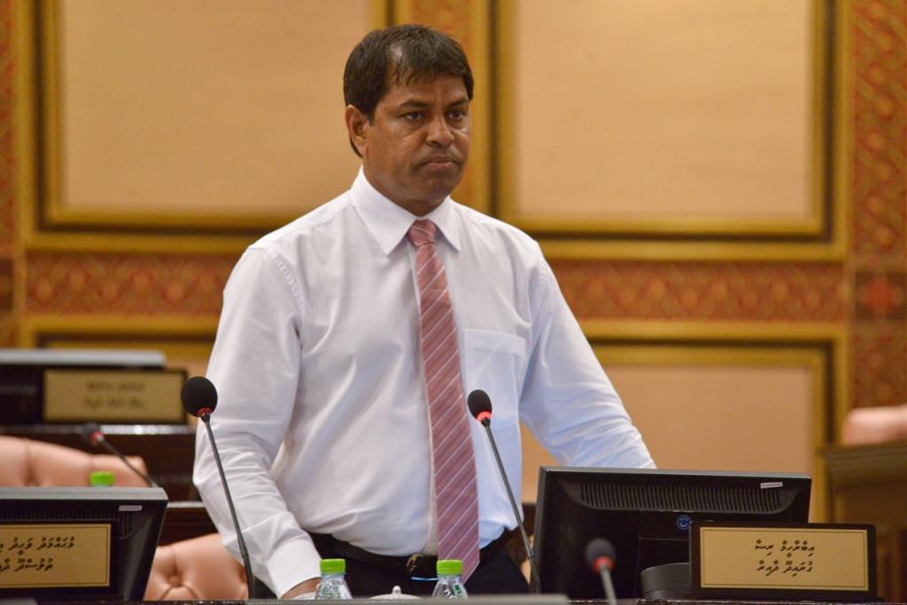 މެމްބަރު ރިޒާ ނިޔާވެއްޖެ