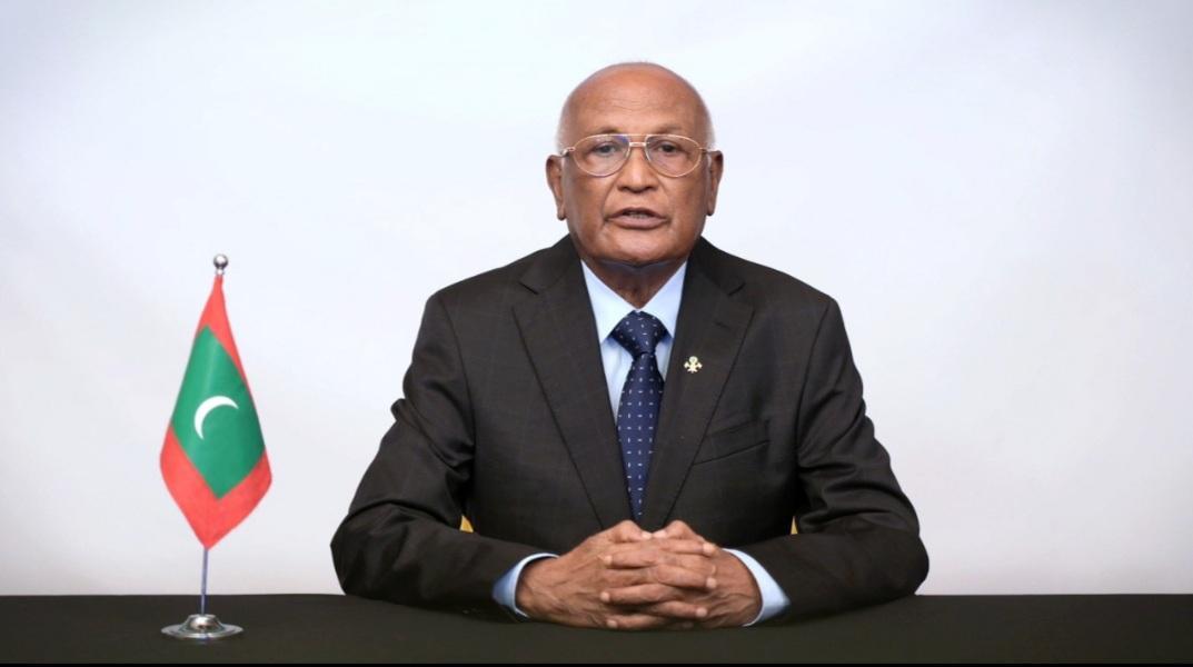 ސިއްޙީ ދާއިރާގެ ޚިދުމަތްތެރިންގެ މުސާރަ ބޮޑުކޮށްދެއްވިކަމަށްޓަކައި މިނިސްޓަރ ނަސީމްގެ ޝުކުރު ރައީސަށް