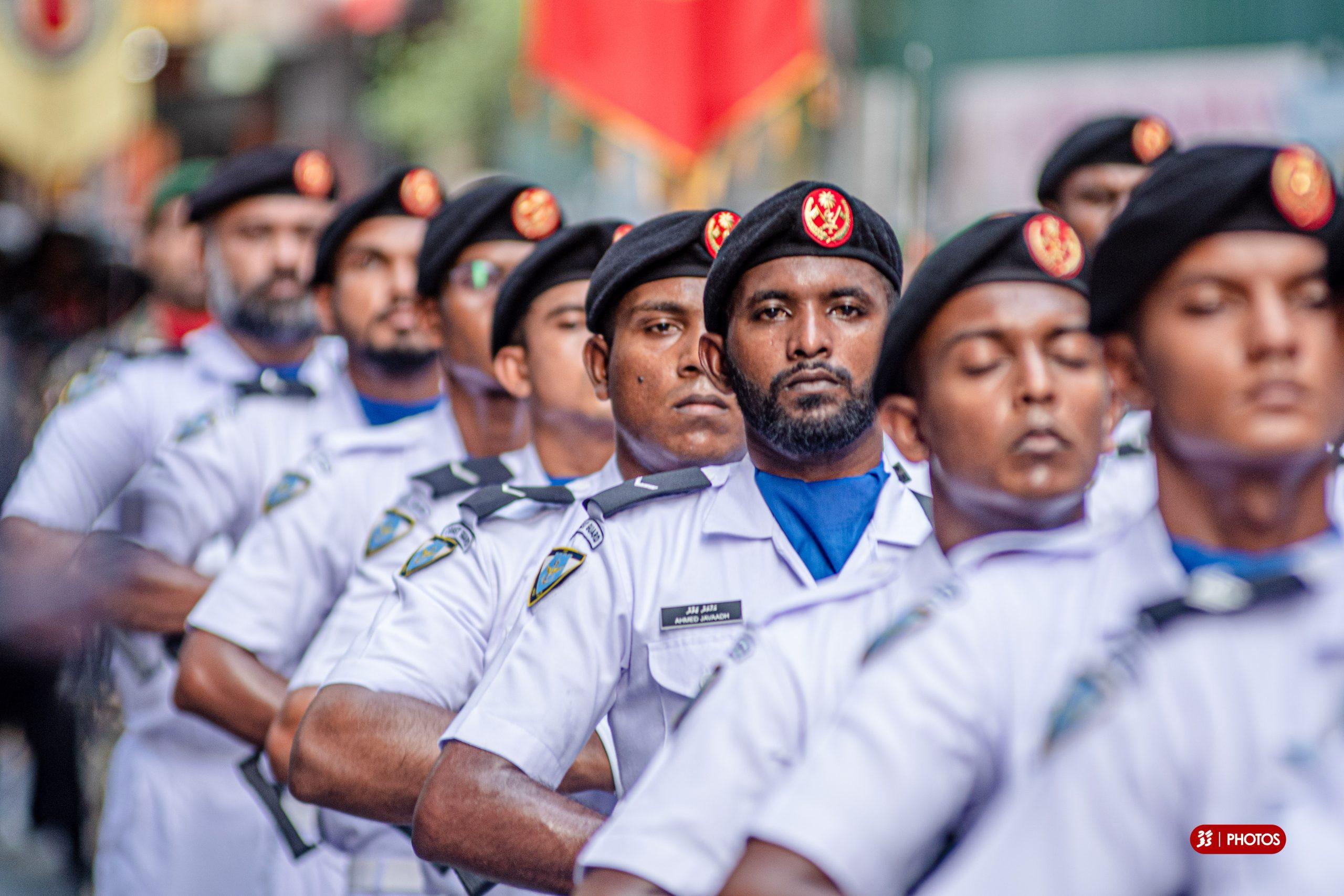 ސިފައިންގެ ދުވަހުގެ މަގުމަތީ ހިނގާލުން މާދަމާ އޮންނާނެ!