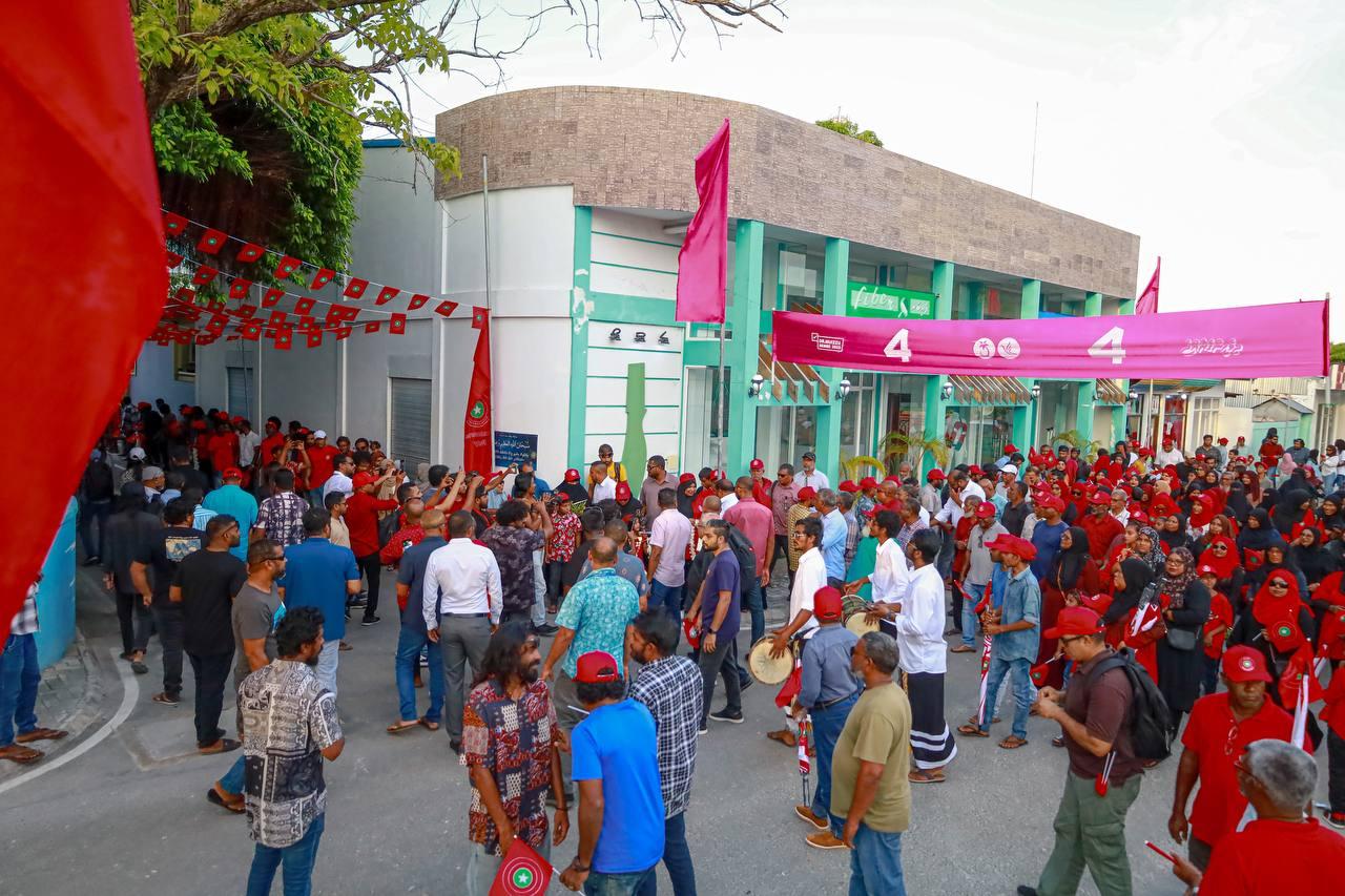 ހޫނު މަރުޚަބާއަކާއެކު ތިނަދޫ ސިޓީއިން ގާސިމް އަށް އޮތް ތާއީދު ދައްކާލައިފި