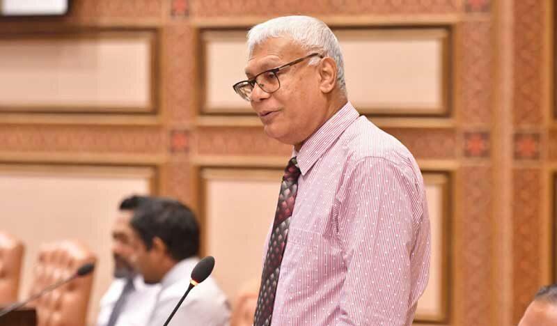 ބައެއް ވަޒީރުންނަށް ރުހުން ނުދިނުމަކީ އަމިއްލަ މަސްލަހަތު ކުރިއެރުވޭތޯ ހިންގާ ހަރަކާތެއް - ޝަރީފް