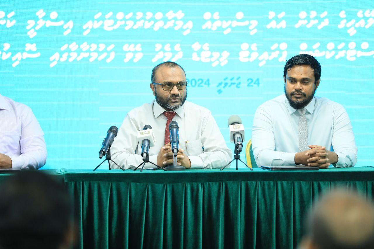 ހިލޭ އެހީގެ ދަށުން މިސްކިތްތައް އިމާރާތް ކުރުމަށް ތިން އެއްބަސްވުމެއް