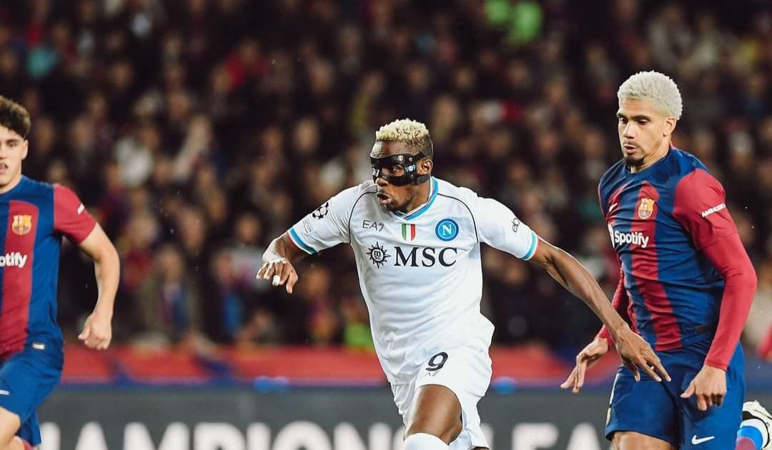 ބާސެލޯނާ އަތުން ބަލިވެ ނަޕޯލީ މުބާރަތުން ކަޓައިފި 