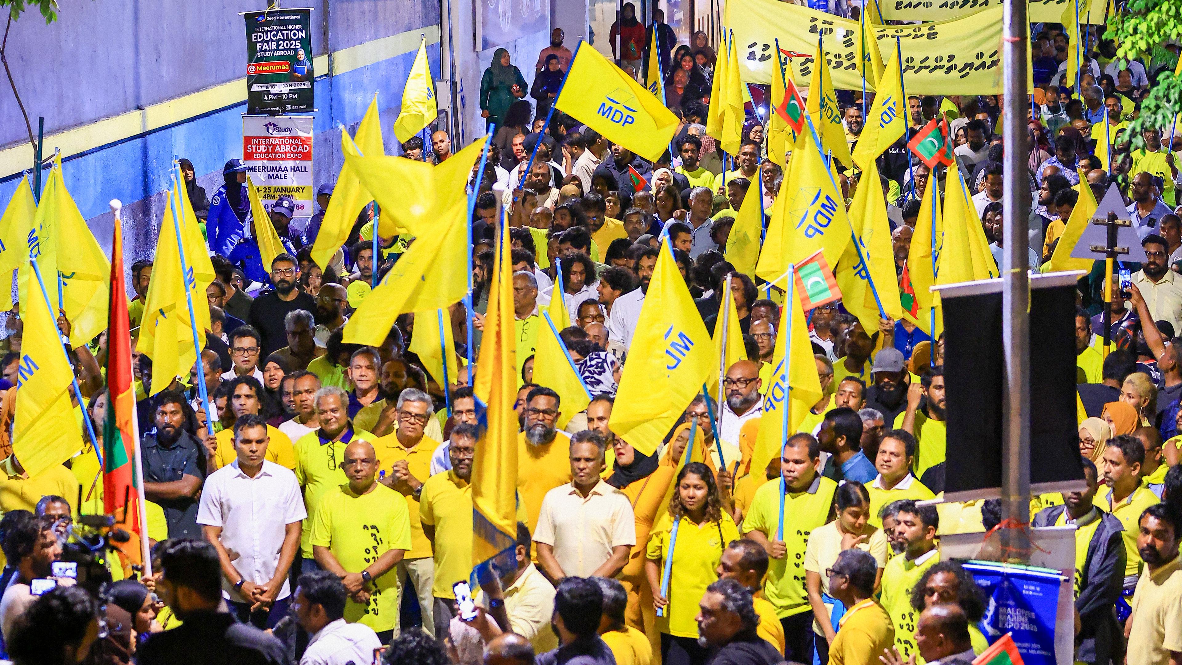 ފުލުހުން ކުރީ ދޮގު ތުހުމަތުތަކެއް، ހުކުރު ދުވަހުގެ ހަރަކާތަކީ ސުލްހަވެރި ސިޔާސީ ހަރަކާތެއް - އެމްޑީޕީ