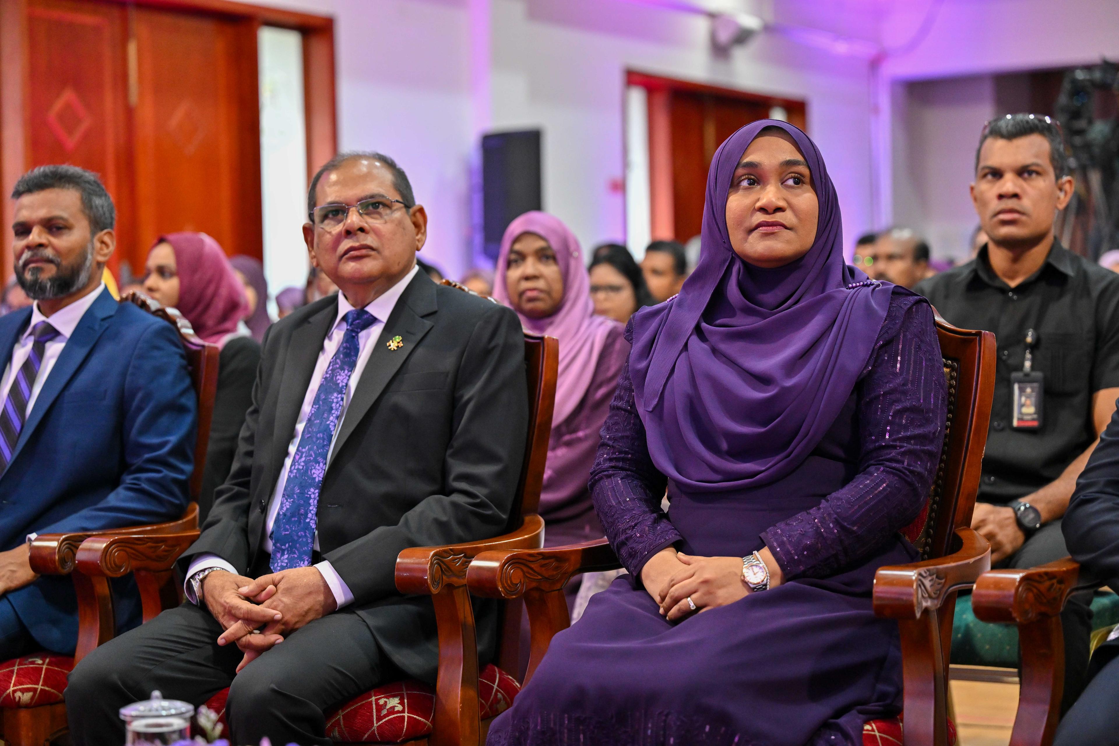މުދައްރިސުން ނެތް މުޖްތަމަޢެއްގެ ކުރިމަގެއް، ތަހުޒީބެއް، ދިރުމެއް، އުންމީދެއް ނޯންނާނެ - ފަސްޓް ލޭޑީ