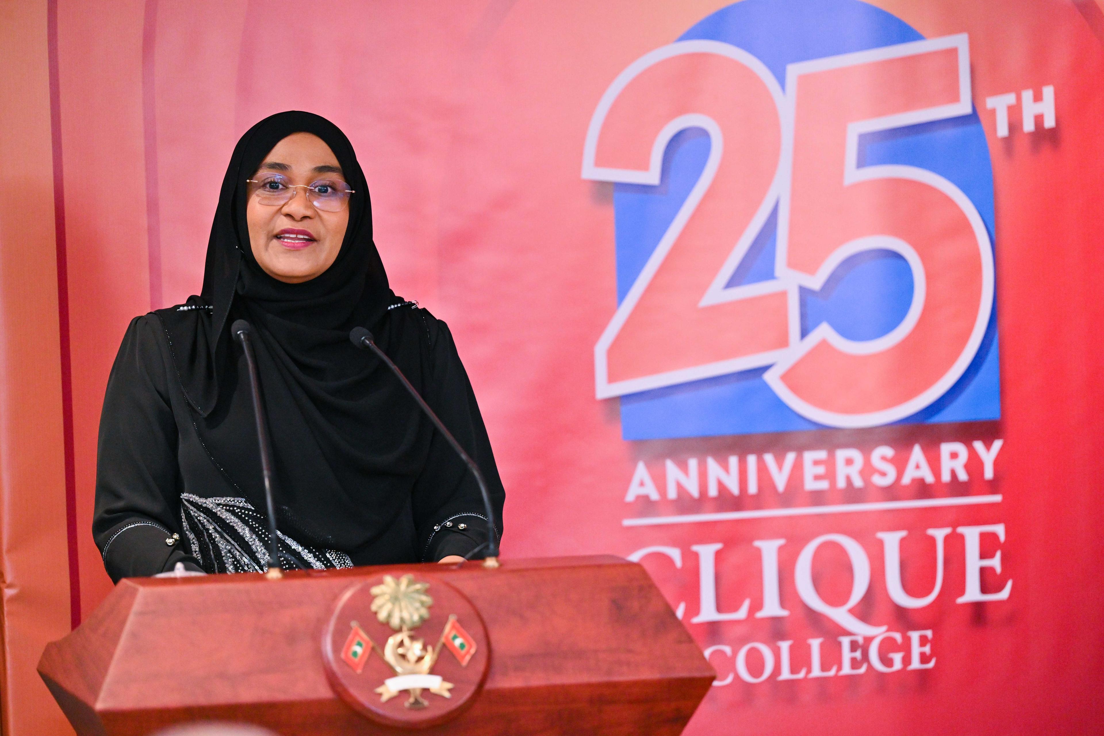 ޤައުމެއް ބިނާކުރުމުގެ މައިގަނޑު މަގުސަދަކީ، އެޤައުމެއްގެ ރައްޔިތުންގެ ވިސްނުމާއި ހުނަރު ބޭނުންކޮށްގެން އަމިއްލަ ސަލާމަތް ހޯދުމުގެ ޤާބިލުކަން ލިބިދިނުން!