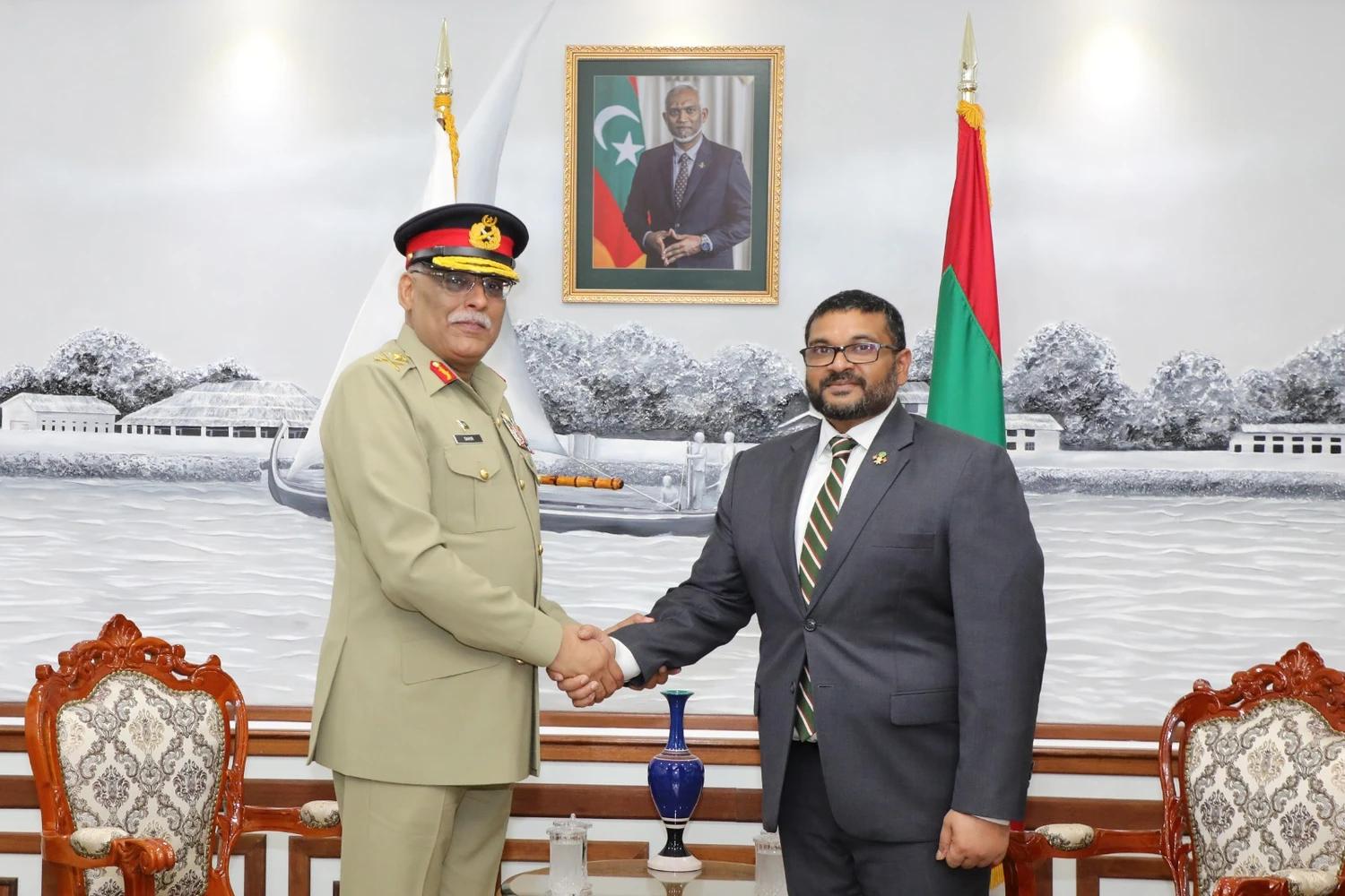 ރާއްޖެއާއި ޕާކިސްތާނާ ދެމެދު ދިފާޢީ ދާއިރާއިން އެއްބާރުލުން އިތުރުކުރުމަށް މަޝްވަރާކޮށްފި