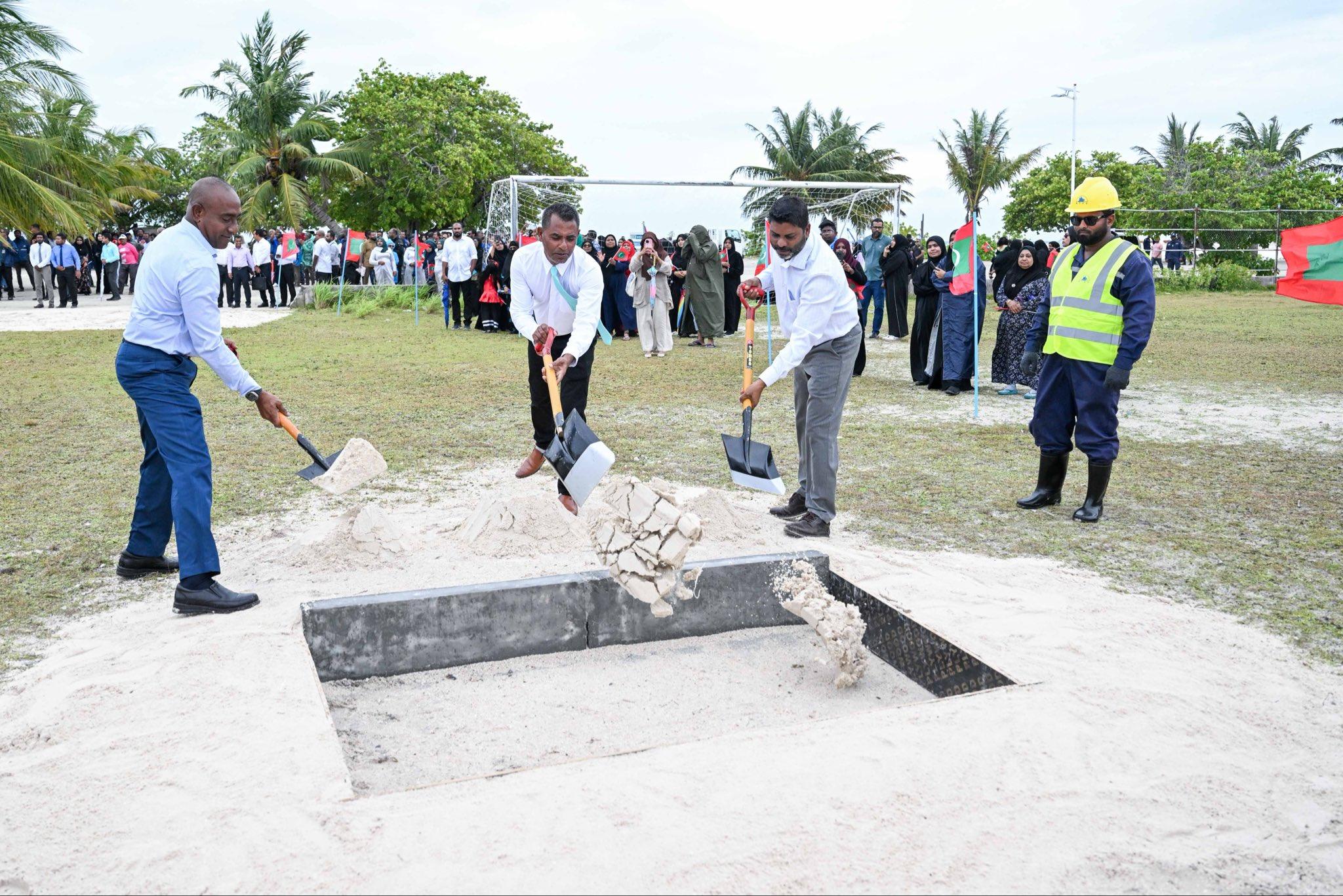 މާާވަށު ވޮލީ ކޯޓު ތަރައްޤީކުރުމުގެ ޢަމަލީ މަސައްކަތްވެސް ފަށައިފި