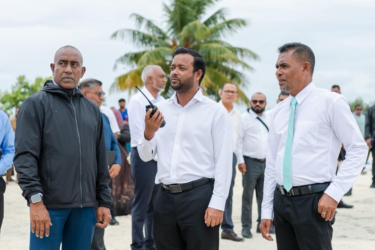 މާވަށު ގިރާ ސަރަހައްދު ހިމާޔާތްކުރުމުގެ މަޝްރޫއުގެ އަމަލީ މަސައްކަތް ފަށައިފި