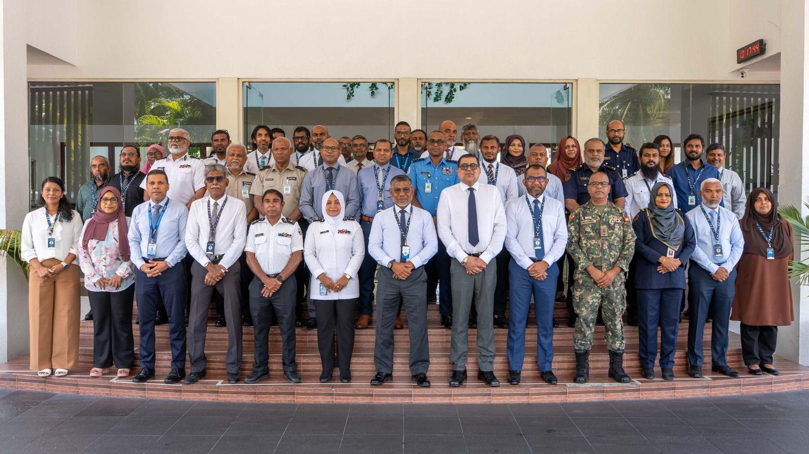 އެޗްއައިއޭ ހުޅުވުމަށް ވަމުން އަންނަ ތައްޔާރީތަކާ ގުޅޭ މައުލޫމާތު ސްޓޭކްހޯލްޑަރުންނާ ހިއްސާކޮށްފި