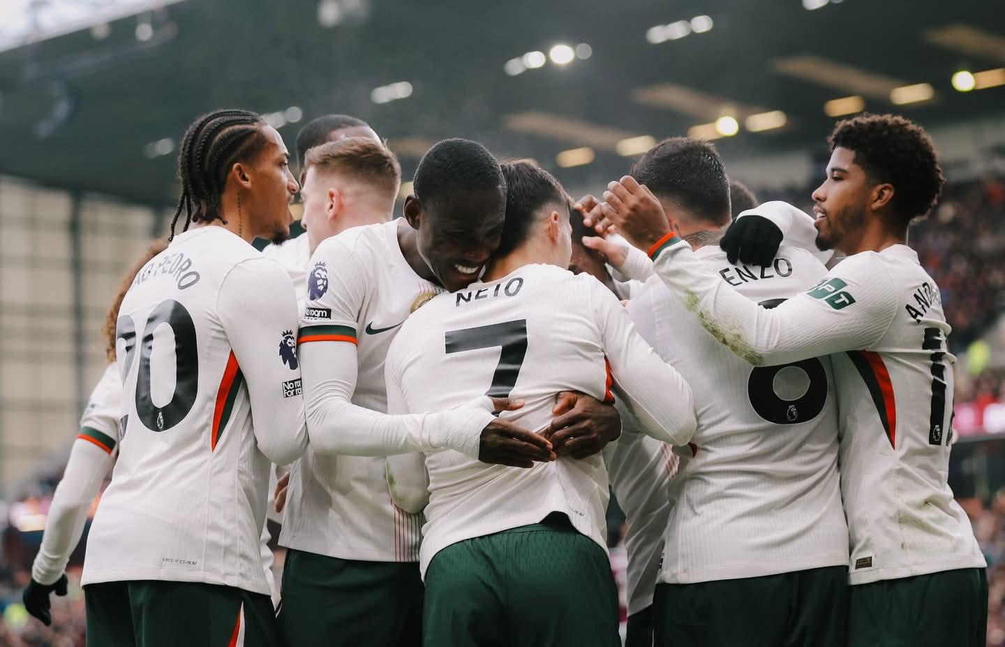 ބާންލީ ބަލިކޮށް ޗެލްސީ އިން ތާވަލުގެ ދެވަނައަށް ކުރިއަށް ޖެހިލައިފި