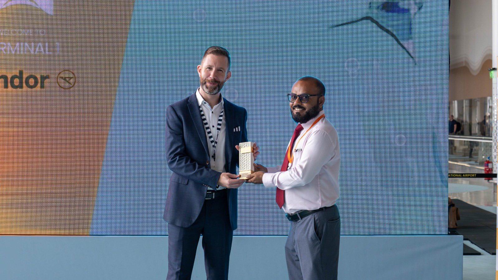 ވީއައިއޭގެ އައު ޓާމިނަލަށް ޖަރުމަނުގެ ކޮންޑޯގެ އޮޕަރޭޝަންތައް! 