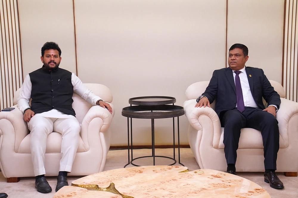 އިންޑިއާގެ ސިވިލް އޭވިއޭޝަން މިނިސްޓަރު ރާއްޖެއަށް ކުރެއްވި ރަސްމީ ދަތުރުފުޅު ނިންމަވާލައްވައިފި