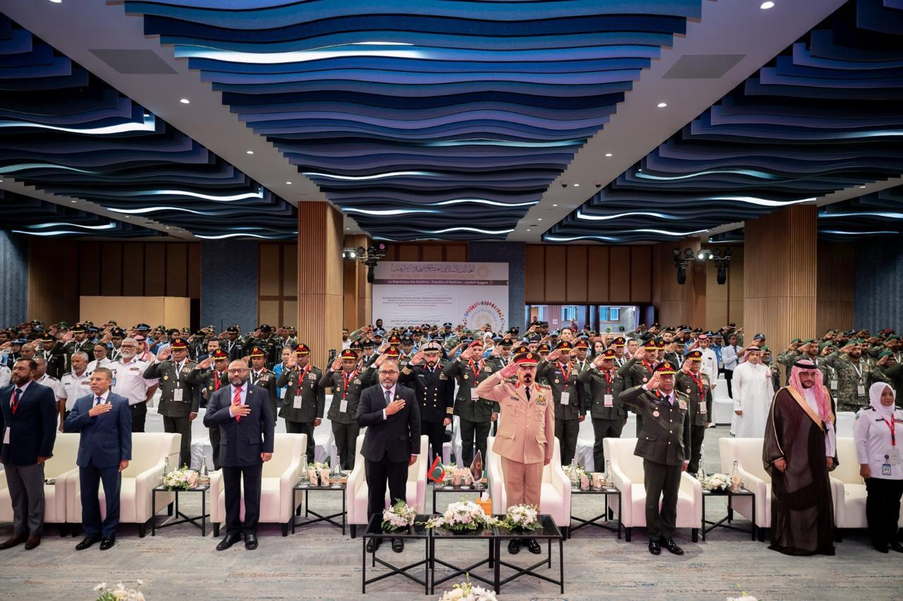 އައިއެމްސީޓީސީން ރާއްޖޭގައި އަސްކަރީ ދެ އިނީޝިއޭޓިވް އިފުތިތާހުކޮށް, ތަމްރީން ދިނުމުގެ ޖޮއިންޓް އެއްބަސްވުމެއްގައި ސޮއިކޮށްފި