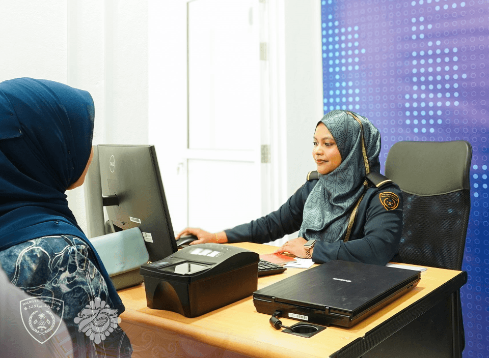 ހަނިމާދޫގައިވެސް ޕާސްޕޯޓުގެ ޚިދުމަތް ފަށައިފި