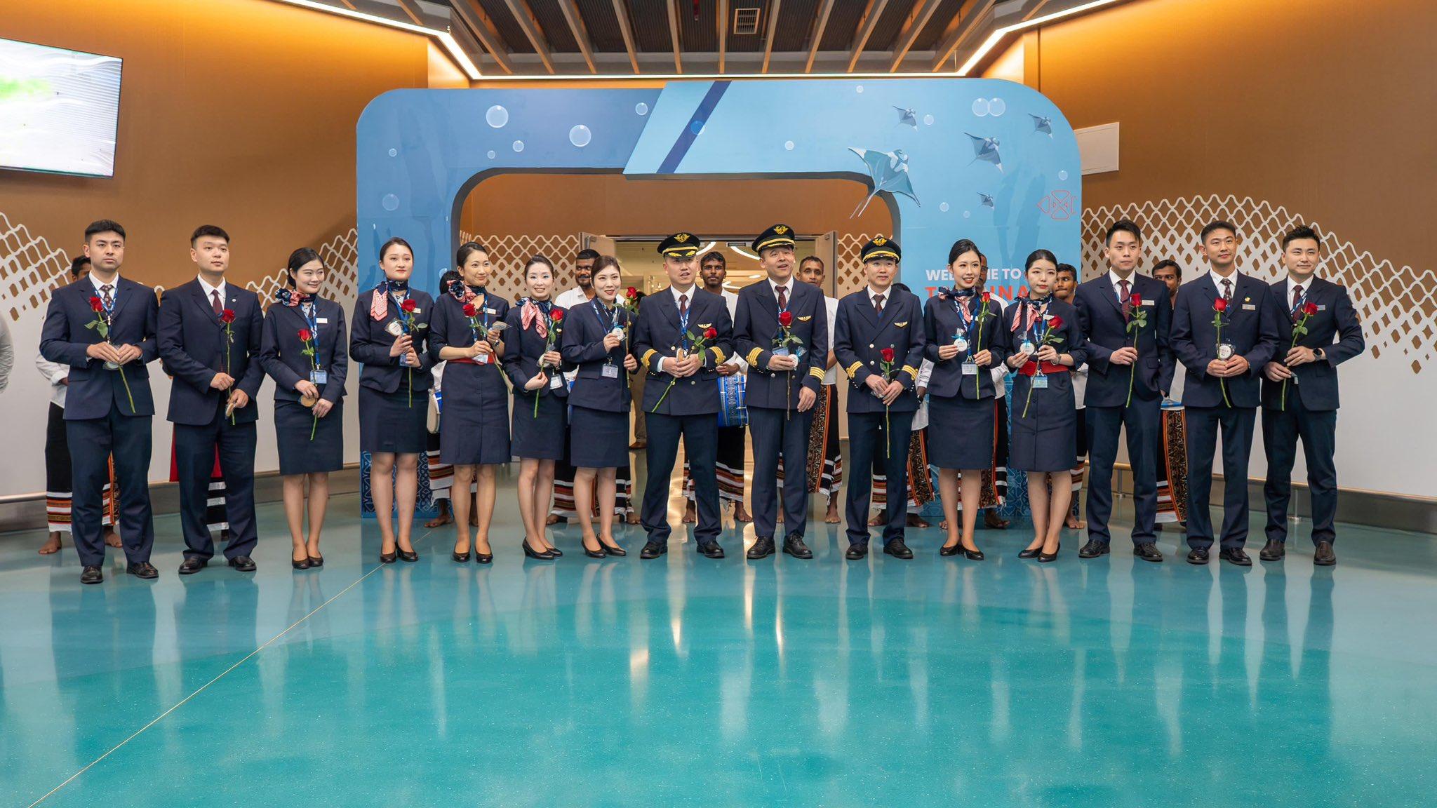 ވީއައިއޭގެ އައު ޓާމިނަލަށް ބަދަލުކުރި 30 ވަނަ އެއާލައިނަކަށް ޗައިނާ އީސްޓާން!