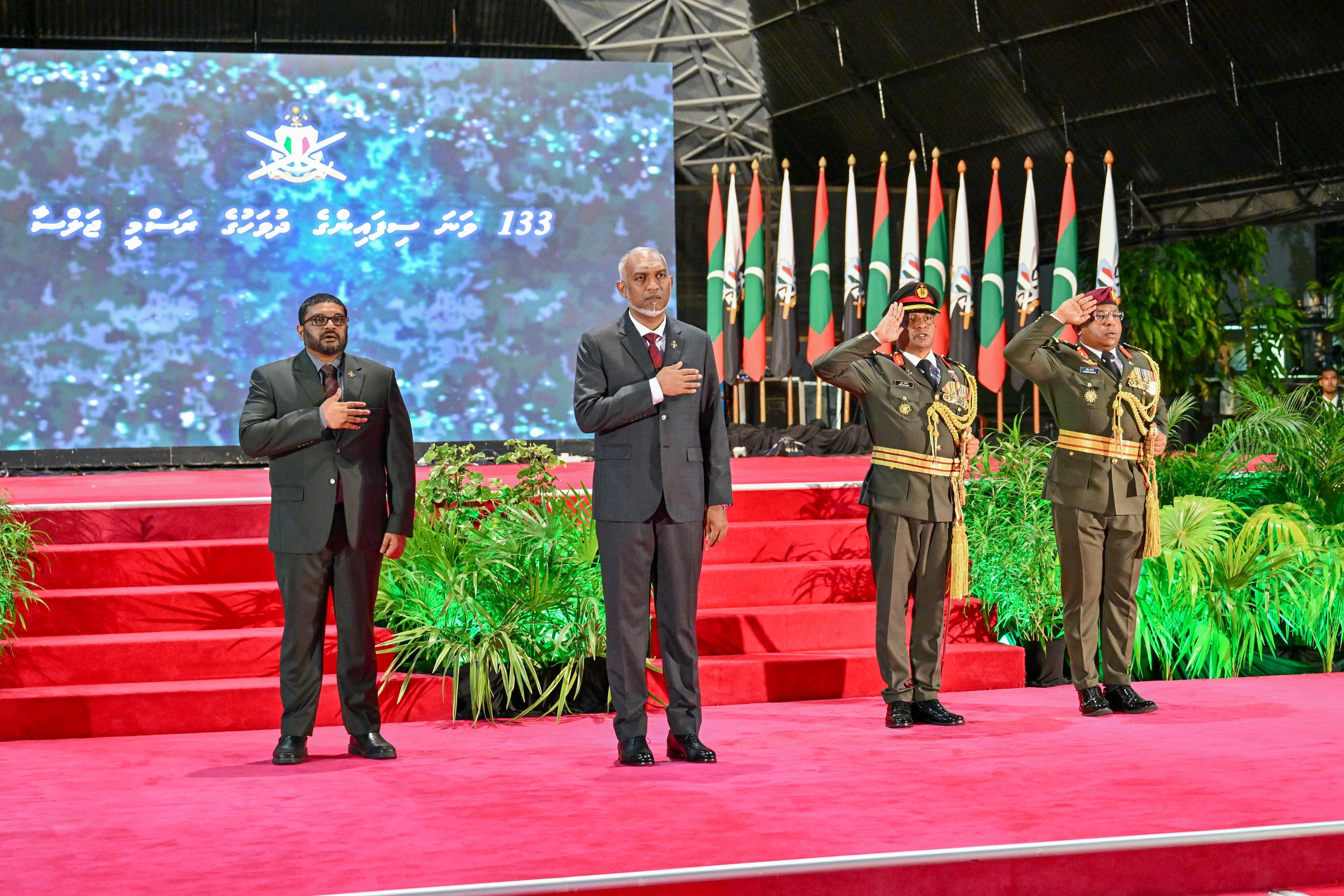 ސިފައިންނަށް ހޯދައިދޭ ތަކެއްޗާއިމެދު މުޅި ގައުމު ފަހުރުވެރިވާން ޖެހޭ - ރައީސް