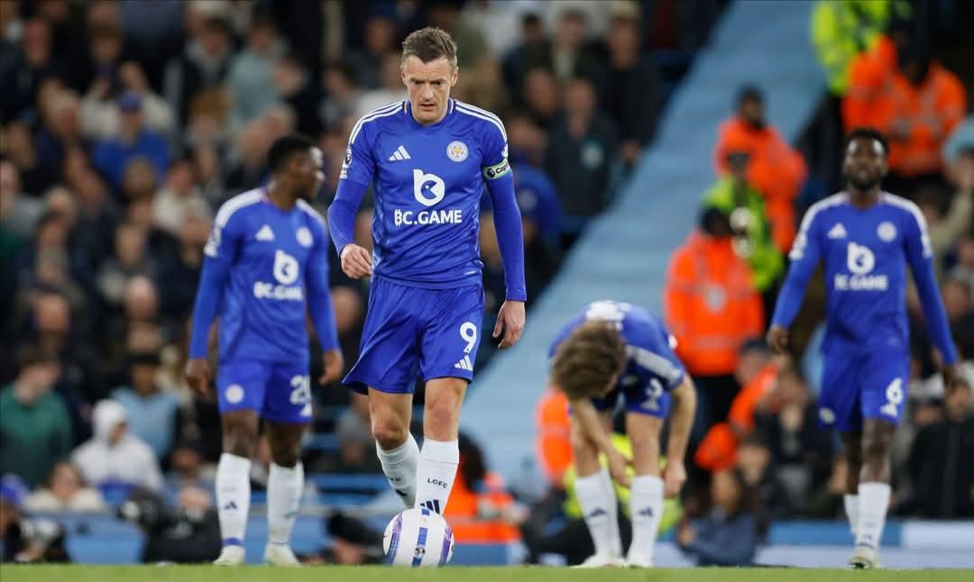 ލިވަޕޫލް އަތުން ބަލިވެ ބަކީ 5 މެޗު އޮއްވައި ލެސްޓާ ރެލިގޭޓްވެއްޖެ