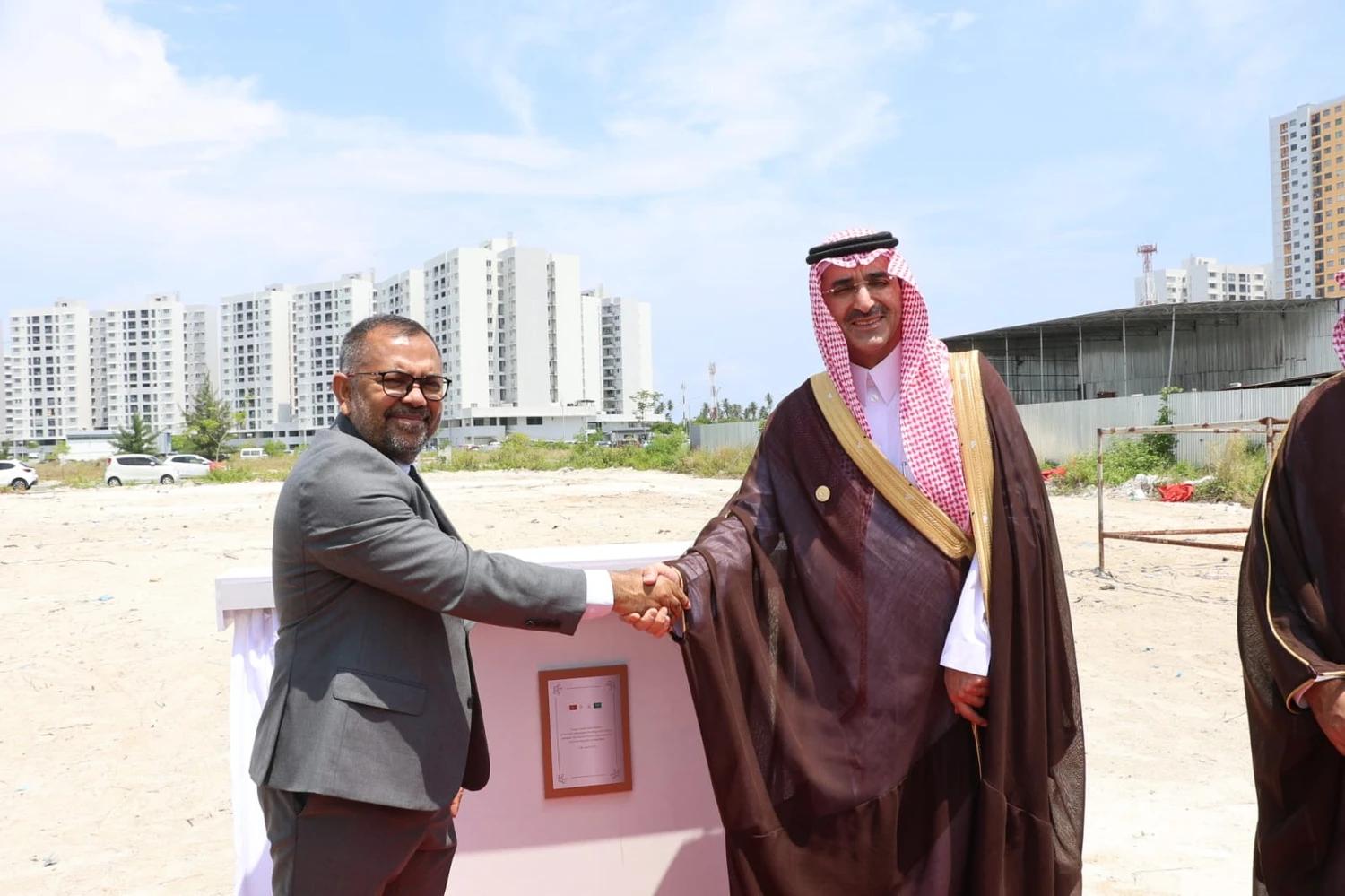 ސަޢުދީ ފަންޑުގެ އެހީގައި ކުރިއަށްގެންދާ އެފޯޑަބަލް ހައުސިންގ މަޝްރޫއު އިފްތިތާހްކޮށްފި