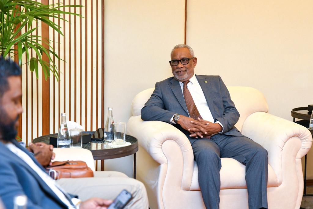 އަބްދުއްރަހީމް ރަސްމީ ދަތުރުފުޅެއްގައި އުޒްބަކިސްތާނަށް ވަޑައިގެންފި