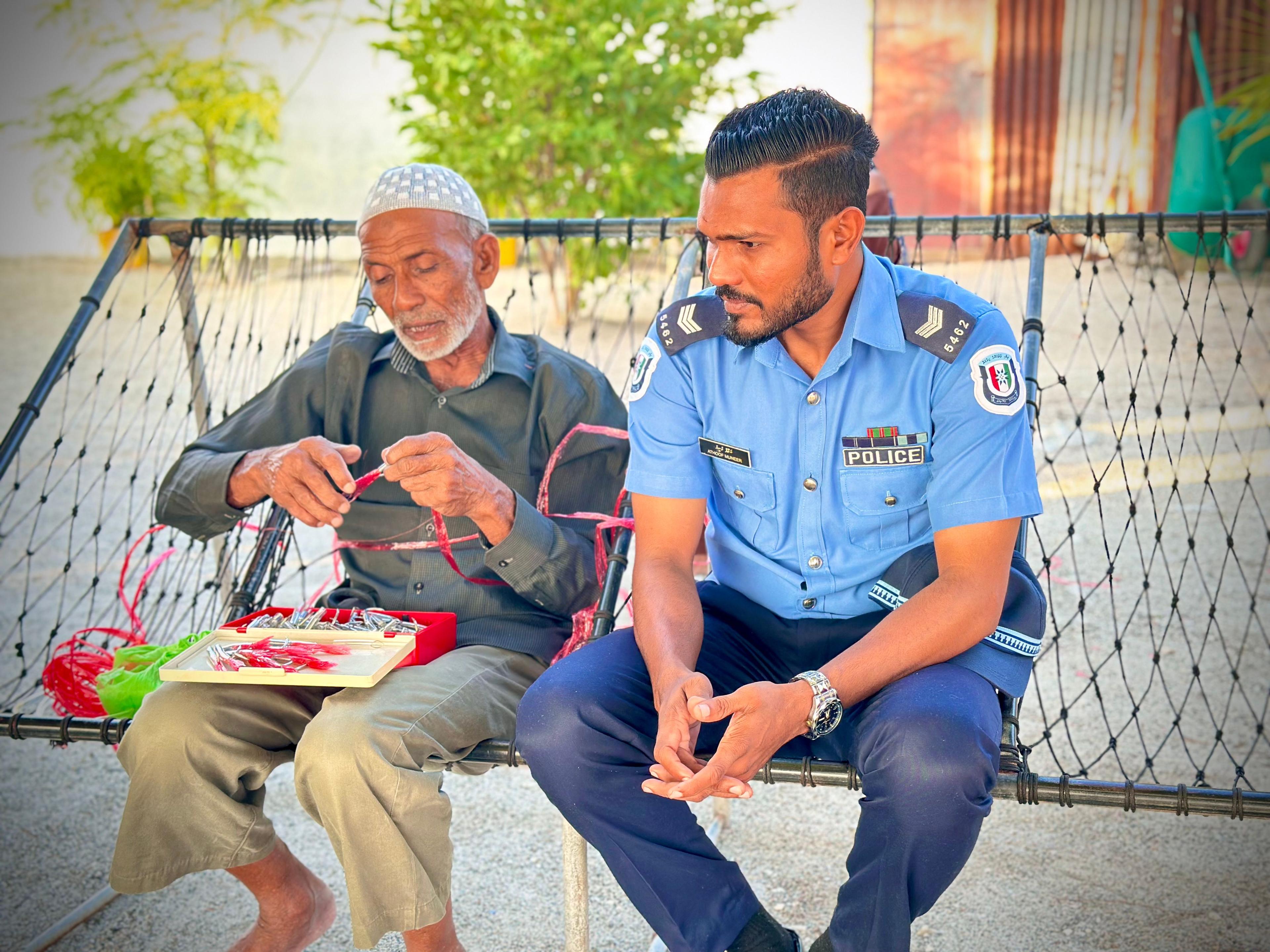 ދާންދޫގައި ފުލުހުންގެ ވޯކް އެންޑް ޓޯކް ހަރަކާތެއް ކުރިއަށް ގެންގޮސްފި