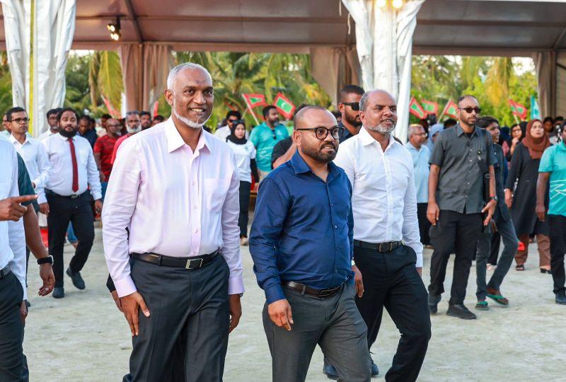 ރައީސް މުއިއްޒު އަކީ ފޭރާން ހެޔޮ މުޖުތަމައުއެއް ބިނާކުރަން މަސައްކަތް ކުރައްވާ ވެރިޔެއް - މުޖުތަބާ