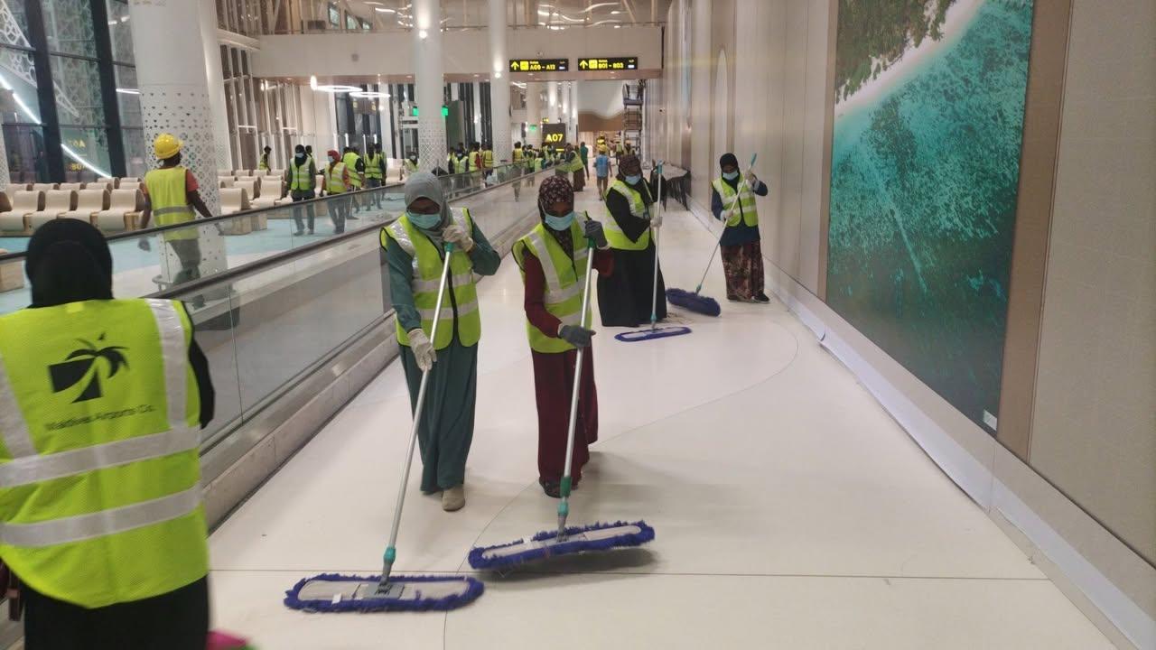 އައު ޓާމިނަލް ހުޅުވުމުގެ ފަހުގެ ތައްޔާރީތަކުގައި ވެމްކޯ މުވައްޒަފުންވެސް އެހީތެރިވަނީ!