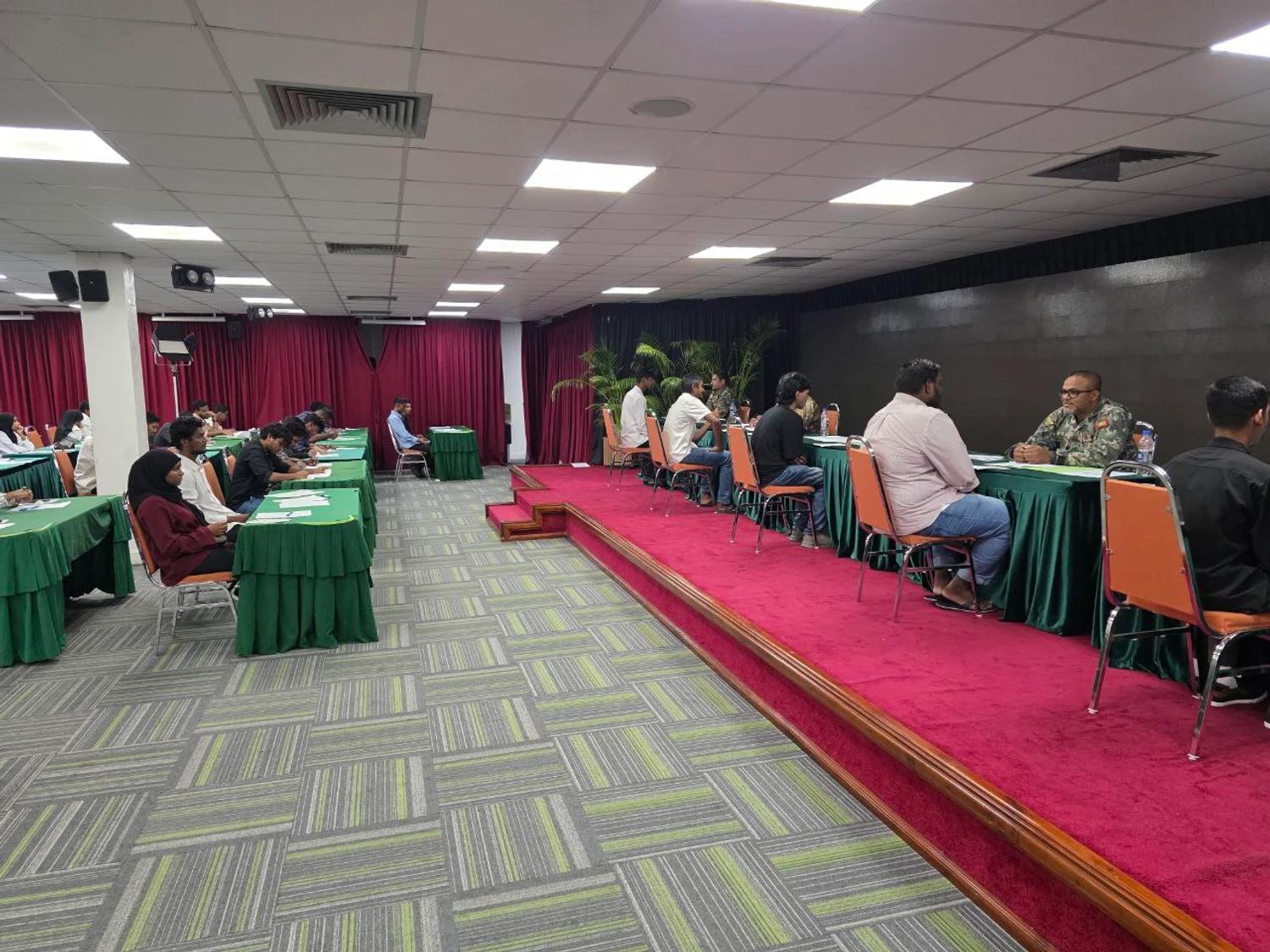 ވަޠަނީ ޚިދުމަތުގެ ތަމްރީނަށް ބައިވެރިން ހޮވުމުގެ މަރުޙަލާ މާލެ ސިޓީގައި ފަށައިފި