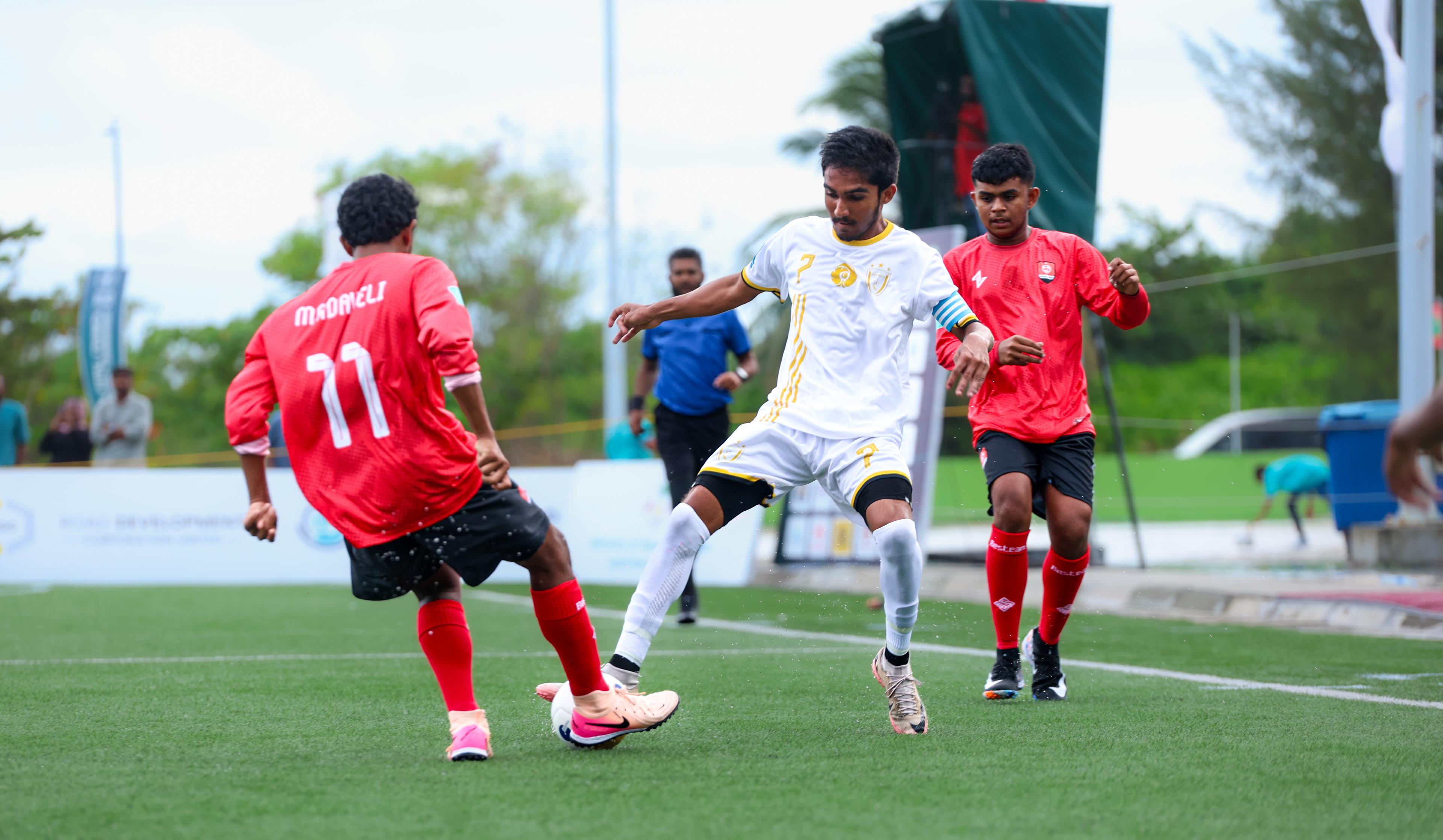 ވާދަވެރި ކުޅުމަކަށްފަހު މަޑަވެލި ބަލިކޮށް ހޯޑެއްދޫ ސެމީގެ ޖާގައެއް ކަށަވަރުކޮށްފި