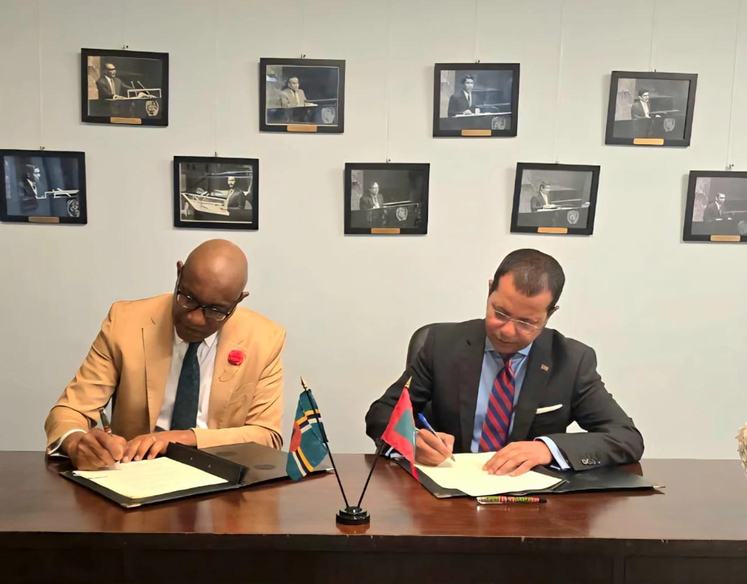 ރާއްޖެއާއި ޑޮމިނިކާއާއި ދެމެދު ވިސާ ވެއިވަރ އެއްބަސްވުމުމެއް!