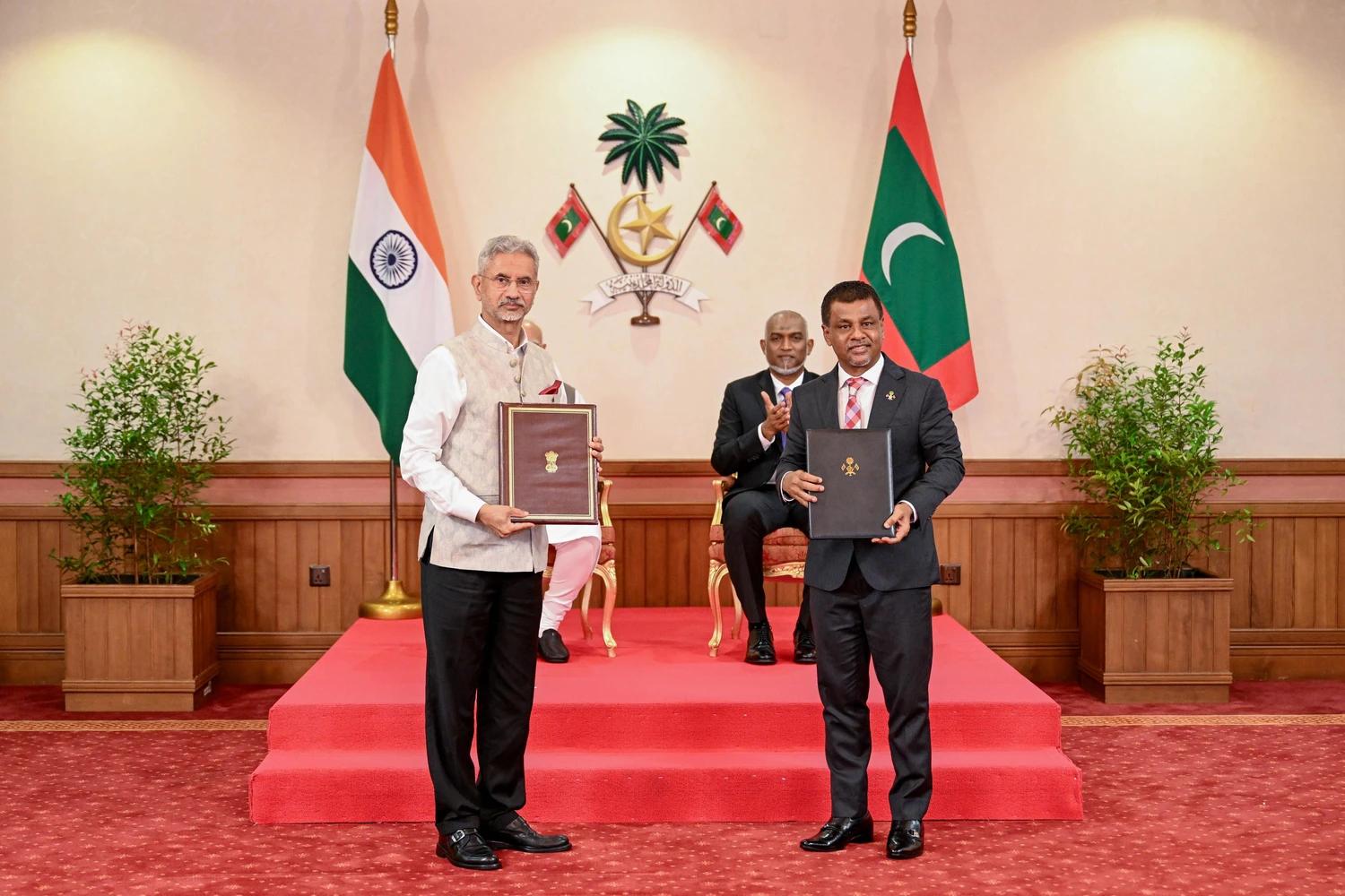 ފެންވަރު ރަނގަޅު ބޭސް ކަށަވަރުކުރުމަށް އިންޑިޔާއާއެކު އެއްބަސްވުމެއް!