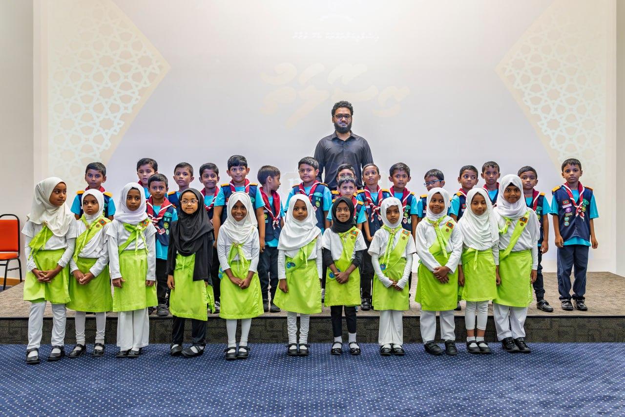 މުޙްޔިއްދީން ސްކޫލްގެ ދަރިވަރުންނަށް ނަމާދު ކޭމްޕު ކުރިއަށް ގެންގޮސްފި