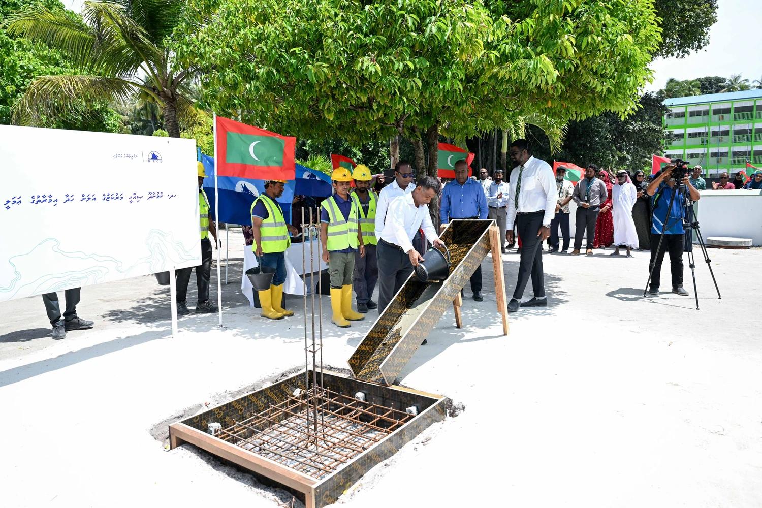 ކުމުންދޫ ޞިއްޙީ މަރުކަޒުގެ އައު އިމާރާތުގެ އަމަލީ މަސައްކަތް ފަށައިފި