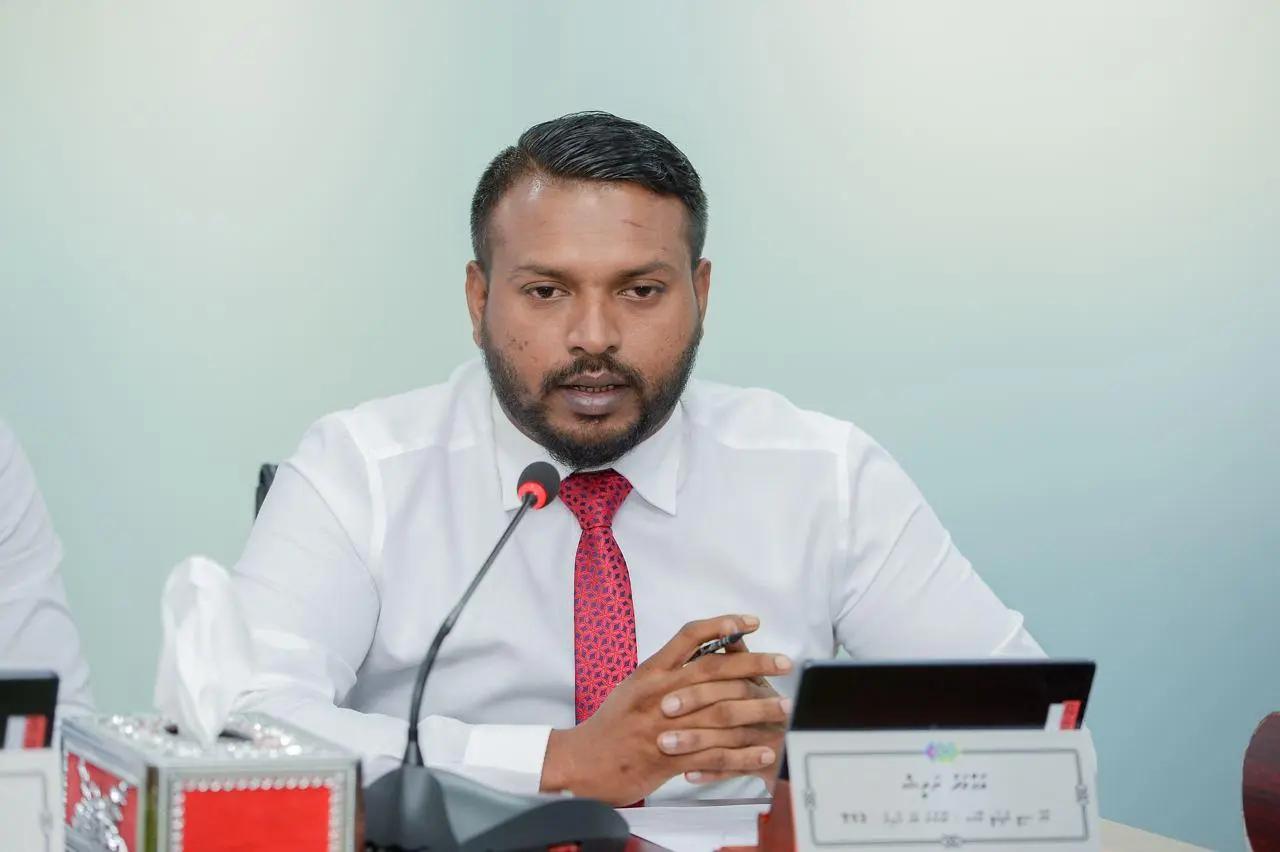 ނަރީޝްގެ ޒާޔާއަށް: ރައީސް މުއިއްޒުގެ މޭޔަރުކަމުގައި ގޯސްހެއްދެވިނަމަ، 2 އަހަރުވީއިރު އެވާހަކަ ނުދެއްކީ ކީއްވެގެންތޯ؟