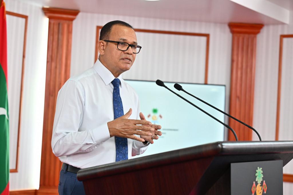 ލާމަރުކަޒީ ނިޒާމު ހަރުދަނާކޮށް ކައުންސިލްތައް މާލީ ގޮތުން ބާރުވެރިކުރުމަށް ސަރުކާރުން ޚާއްޞަ އިސްކަމެއްދޭ - އާދަމް ޝަރީފް