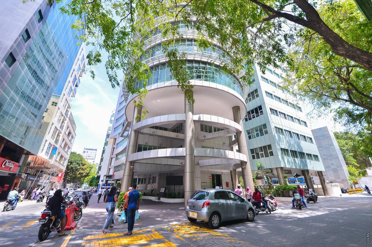 President Muizzu Announces Unified Pay Hike for Public Sector from November