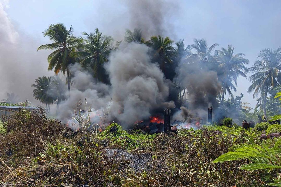 ހުޅުދޫ ބަނދަރު ސަރަހައްދުގައި ހުރި ތާރު ފީފާތަކެއްގައި ރޯވެއްޖެ