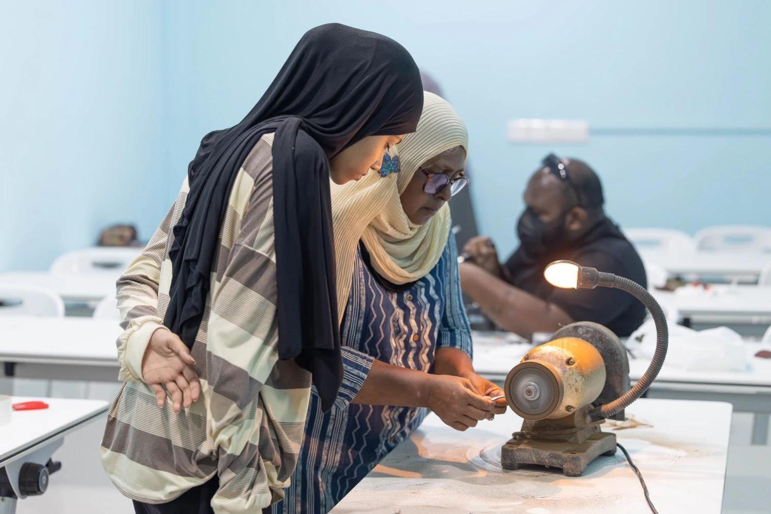 ނާށި ބޭނުންކޮށްގެން އަތްތެރި މަސައްކަތްތައް ދަސްކޮށްދޭ ވޯކްޝޮޕް ފެށިގެން ކުރިއަށް!