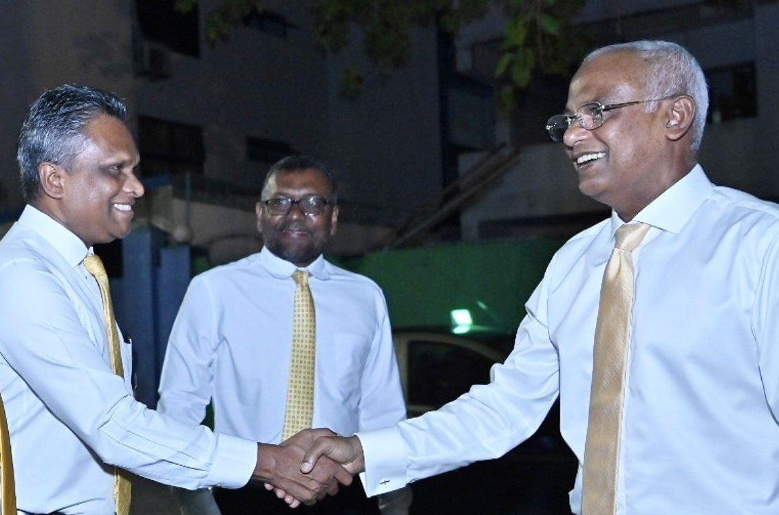 އާދަމް އާޒިމްގެ މަސައްކަތް އެމްޑީޕީގެ މެމްބަރުން ބަލައިގެންފި - ސޯލިހް