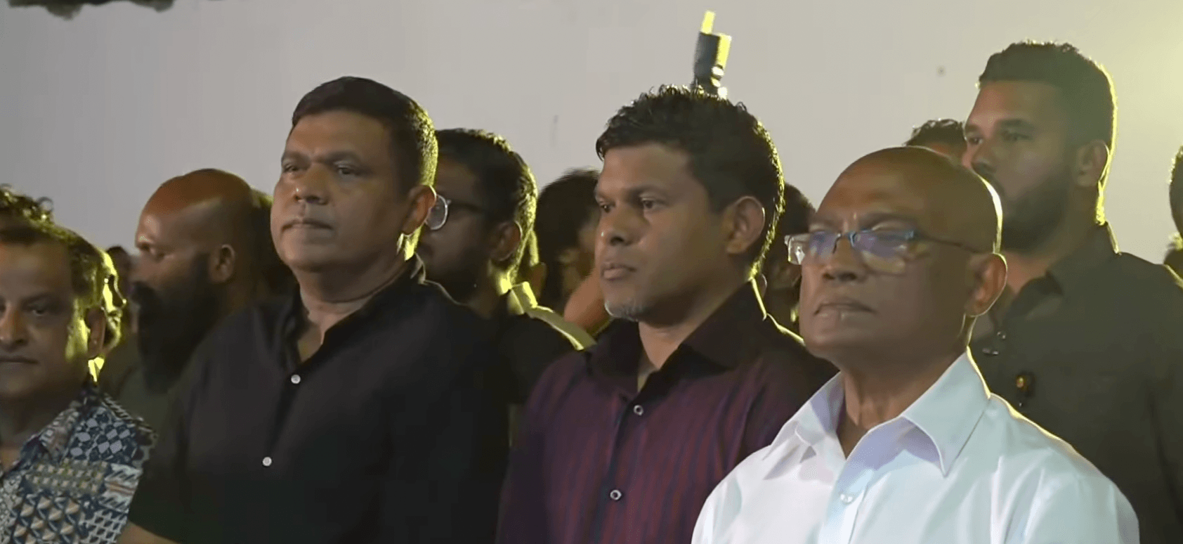 ޖަލީލު ނިކުމެވަޑައިގެން ހުންނެވީ ވަރުގަދަ ޓީމަކާ އެކު، އެއީ ރައީސް މުއިއްޒުގެ ތަރައްޤީގެ ތަޞައްވުރު ތަންފީޒު ކުރެވޭނެ ޓީމެއް!