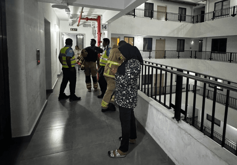 ހިޔާ 5 ގައި ހިނގި އަލިފާނުގެ ހާދިސާ: 18 އެޕާޓްމަންޓްގައި ދިރިއުޅޭ 85 ފަރާތަކަށް އެންޑީއެމްއޭއިން އެހީތެރިކަން ފޯރުކޮށްދީފި