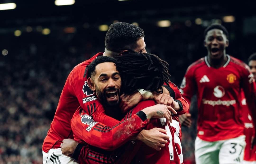 ފަސޭހަކަމާއެކު ސިޓީ ބަލިކޮށް ޔުނައިޓެޑް ހަތަރުވަނައަށް