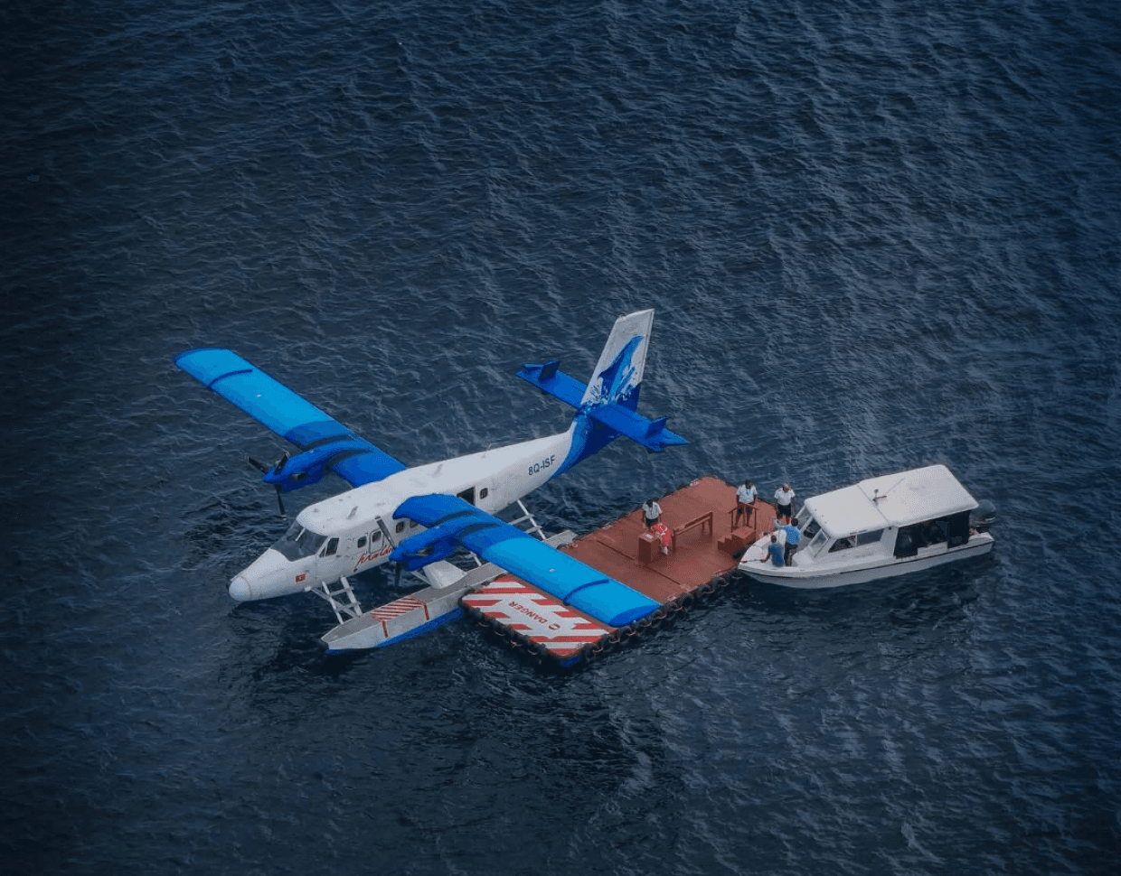 ރައީސްގެ ވައުދުފުޅާއި އެއްގޮތަށް ވެލިދޫއަށް ސީޕްލޭން ދަތުުރުތައް ފަށައިފި