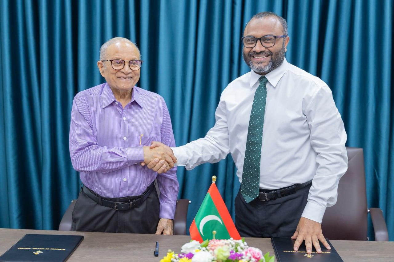 އިސްލާމީކަންތައްތަކާ ބެހޭ ވުޒާރާއާއި މައުމޫން ފައުންޑޭޝަނާއި ދެމެދު ފަހުމުނާމާއެއް!