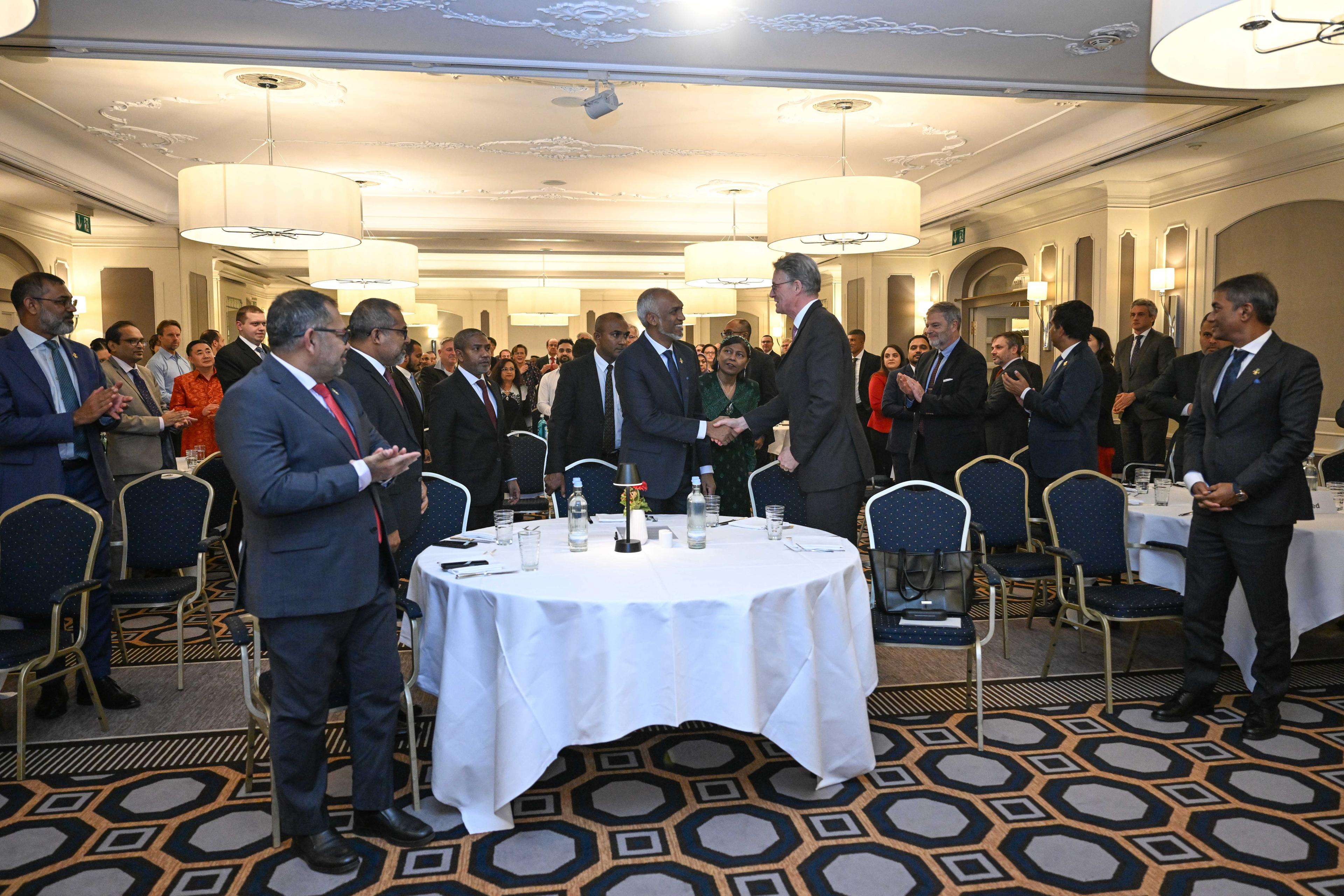 ރާއްޖެއާއި ޖަރުމަނުވިލާތާ ދެމެދު ޚާރިޖީ ގުޅުން ގާއިމުކުރިތާ 60 އަހަރު ފުރުން ފާހަގަކުރުމަށް ޚާއްސަ ޖާފަތެއް!