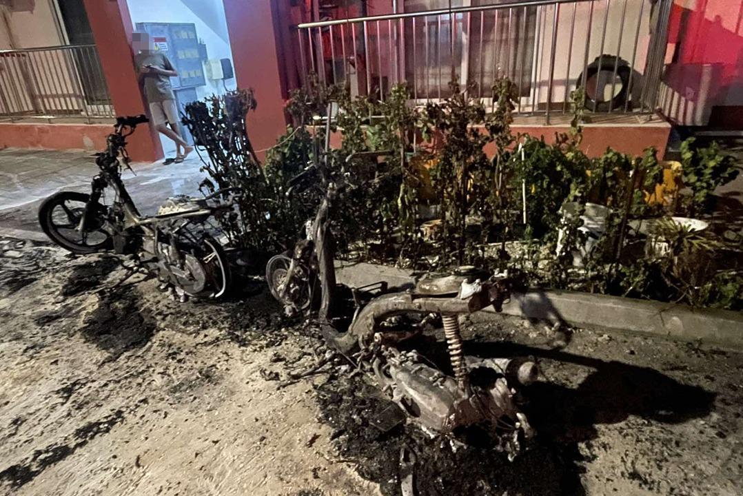 ހިތަދޫ ފުލެޓް ސަރަހައްދުގައި ހުރި ސައިކަލުތަކެއްގައި އަލިފާން ރޯވެއްޖެ